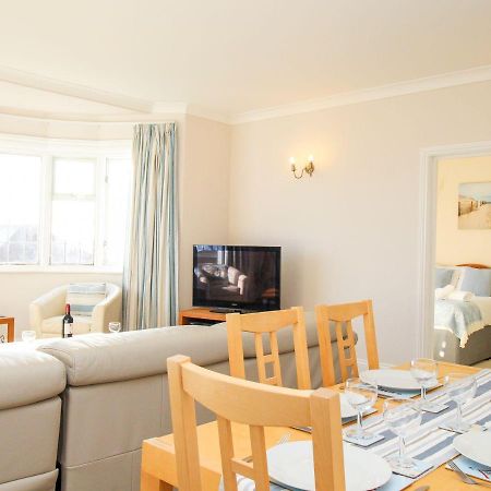 Ocean Watch 5 Apartment Weymouth Bagian luar foto
